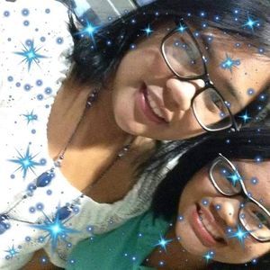 Meet your Posher, Vivian marlon